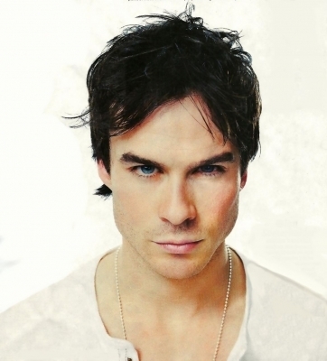 Ian-Photoshoot-ian-somerhalder-20012137-362-400.jpg